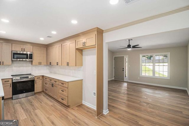 270 Carsons Cove, Mcdonough, GA 30253