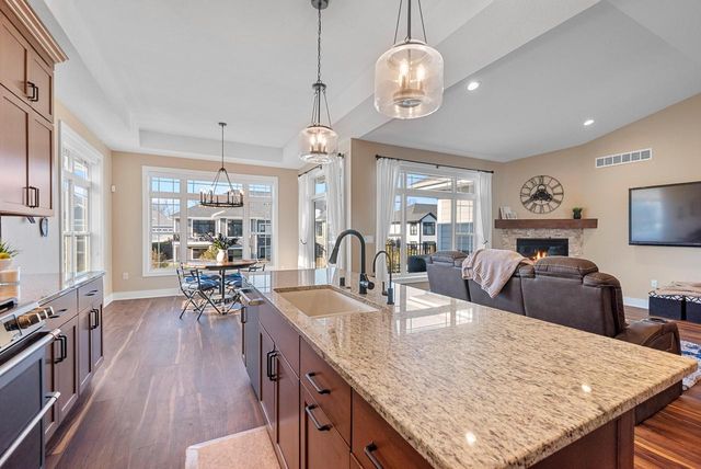 7908 E Stone Ridge DRIVE, Lannon, WI 53046