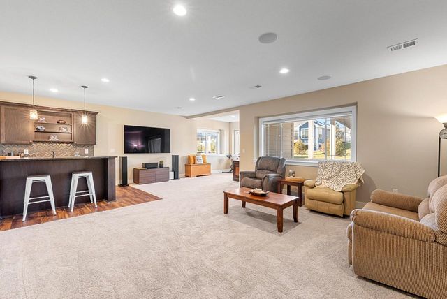 7908 E Stone Ridge DRIVE, Lannon, WI 53046