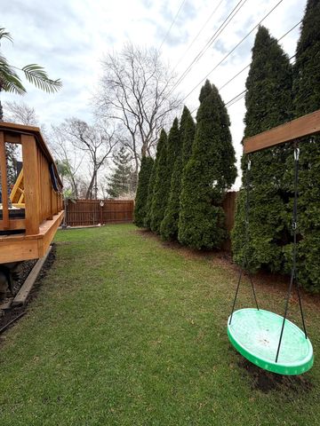 5465 Redwood Avenue, Portage, IN 46368