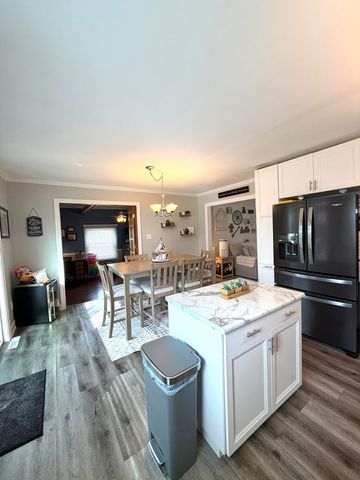 5465 Redwood Avenue, Portage, IN 46368