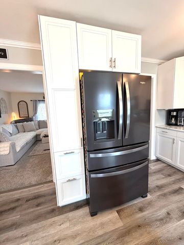 5465 Redwood Avenue, Portage, IN 46368