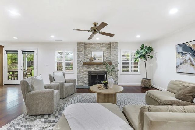 26106 Veva Way, Calabasas, CA 91302