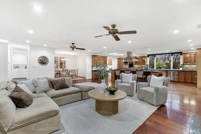 26106 Veva Way, Calabasas, CA 91302