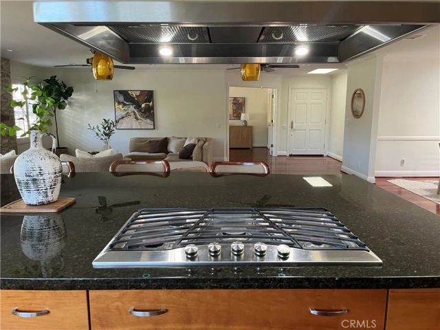 26106 Veva Way, Calabasas, CA 91302
