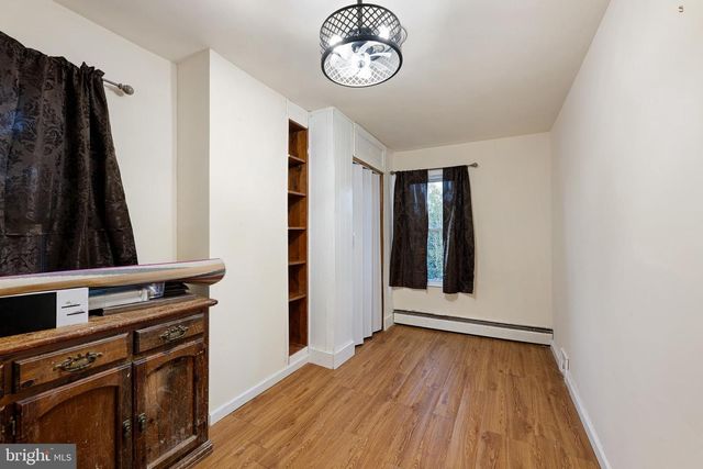 6 N RAILROAD AVE, Wyoming, DE 19934