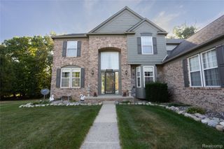 6263 Knob Bend Drive, Grand Blanc, MI 48439