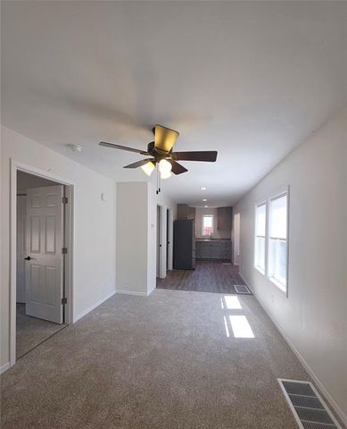 1237 East Avenue, La Crosse, WI 54601
