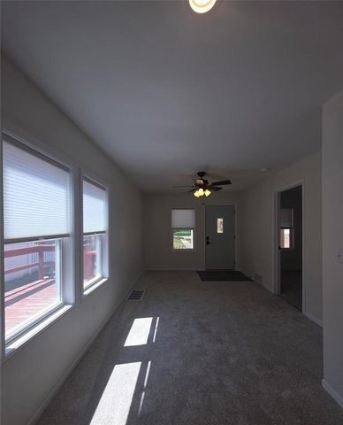 1237 East Avenue, La Crosse, WI 54601