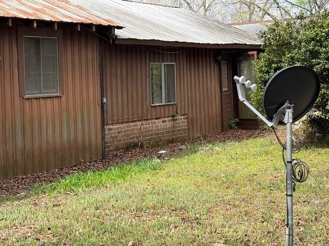 223 Polk Road 136, Cove, AR 71937