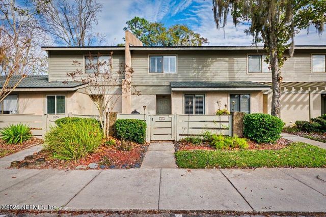 7701 BAYMEADOWS Circle W 1093, Jacksonville, FL 32256