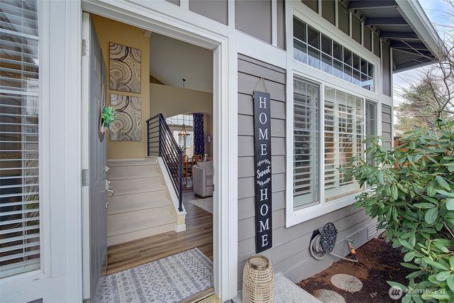 27921 227th Court SE, Maple Valley, WA 98038