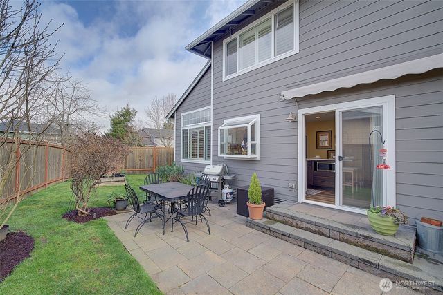 27921 227th Court SE, Maple Valley, WA 98038