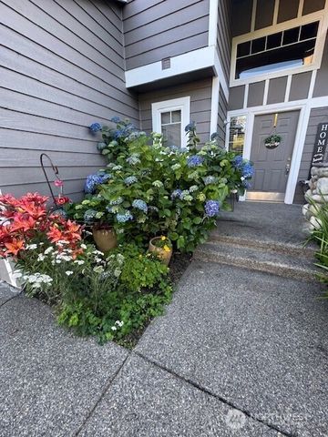 27921 227th Court SE, Maple Valley, WA 98038