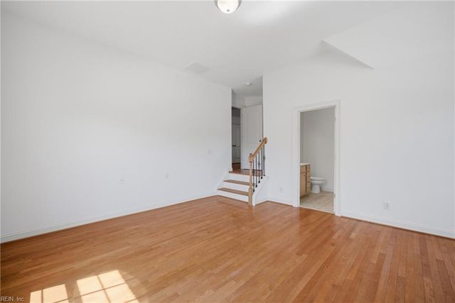 1417 Kemp Bridge LN, Chesapeake, VA 23320