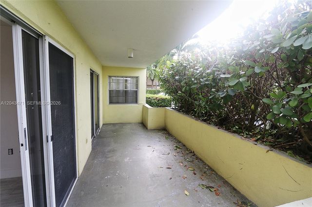 10755 SW 108th Ave 105, Miami, FL 33176