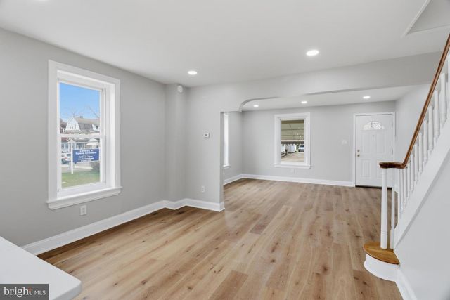 825 AUBREY AVE, Ardmore, PA 19003