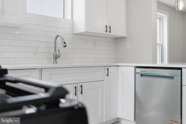 825 AUBREY AVE, Ardmore, PA 19003