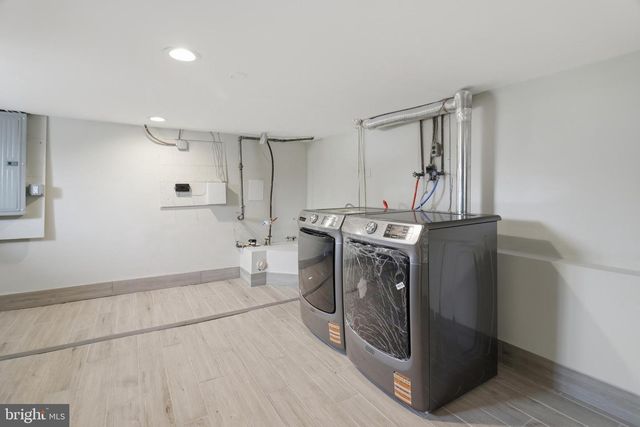 825 AUBREY AVE, Ardmore, PA 19003