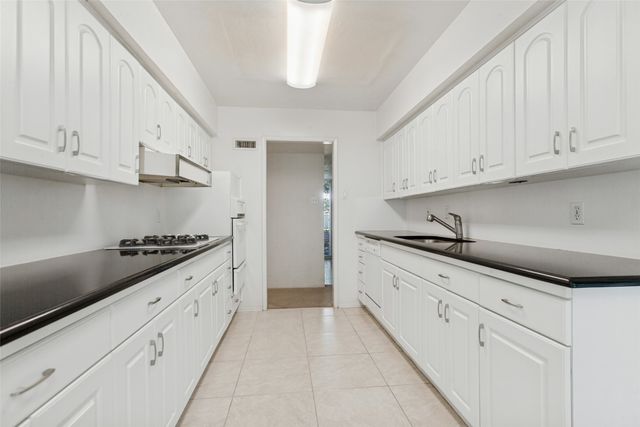 12515 Cedar Bend Drive, Dallas, TX 75244