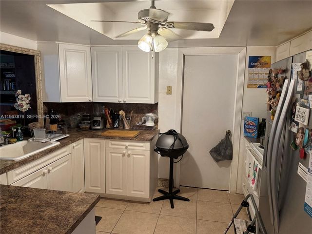 1125 NW 69th Ave, Margate, FL 33063