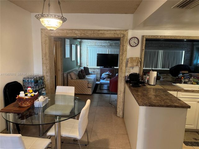 1125 NW 69th Ave, Margate, FL 33063