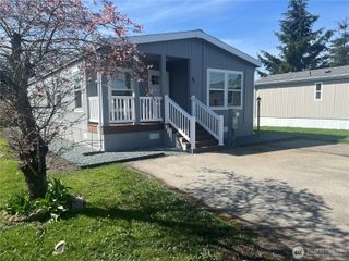 300 Park Avenue #47, Buckley, WA 98321