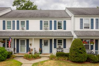 60 Brickyard Rd Unit 12, Essex, VT 05452