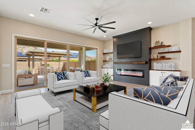 21248 W HILLCREST Boulevard, Buckeye, AZ 85396