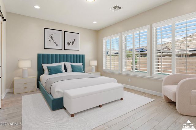21248 W HILLCREST Boulevard, Buckeye, AZ 85396