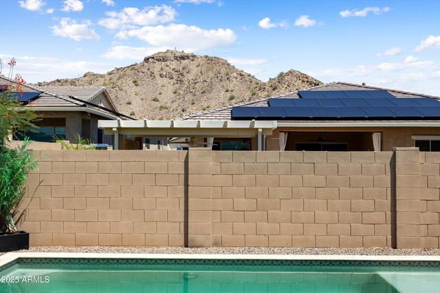 21248 W HILLCREST Boulevard, Buckeye, AZ 85396
