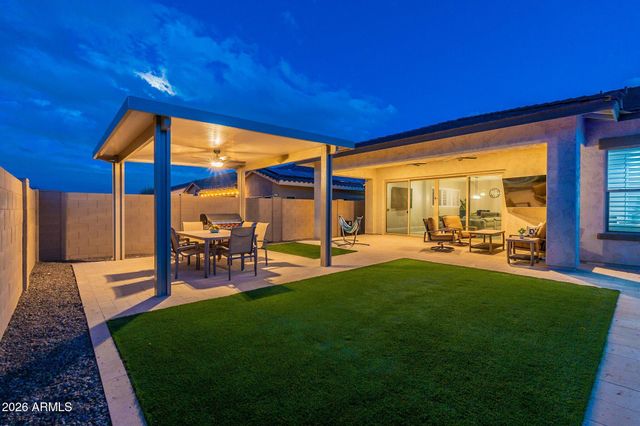 21248 W HILLCREST Boulevard, Buckeye, AZ 85396