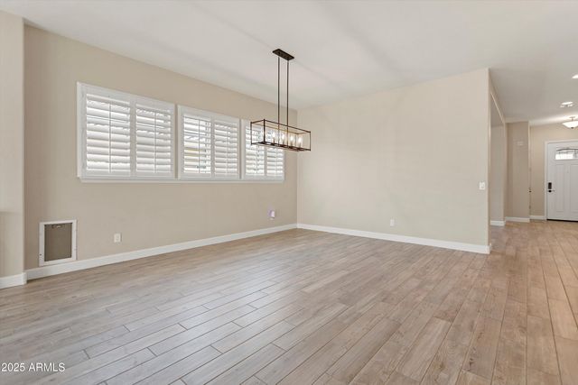 21248 W HILLCREST Boulevard, Buckeye, AZ 85396