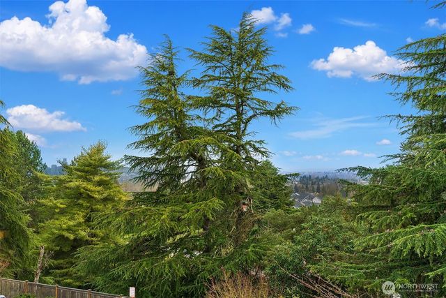 6908 31st Avenue SW, Seattle, WA 98126