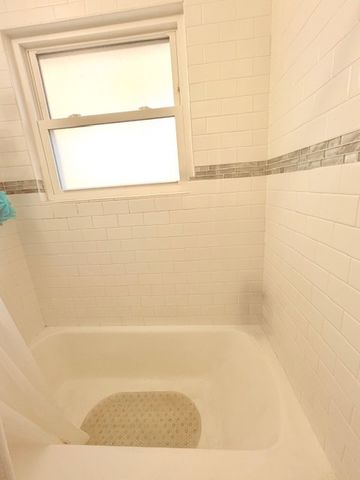 2659 N Merrimac Avenue, Chicago, IL 60639