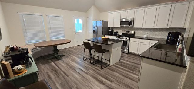 3111 Zachary Bay Lane, Dickinson, TX 77539