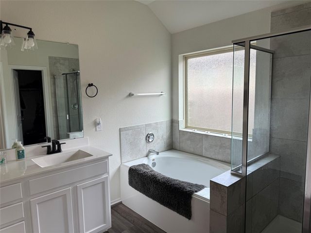 3111 Zachary Bay Lane, Dickinson, TX 77539