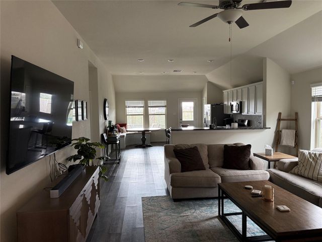 3111 Zachary Bay Lane, Dickinson, TX 77539