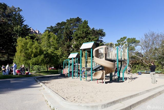 106 Valley Street, San Francisco, CA 94131