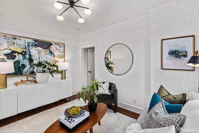 106 Valley Street, San Francisco, CA 94131