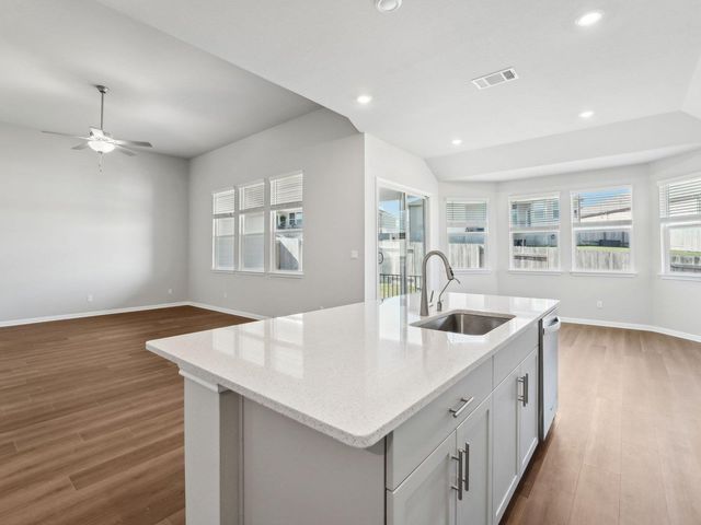 204 Cathedral Mountain DR, Dripping Springs, TX 78620