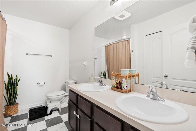 6111 BUCKING BRONCO Drive, Jacksonville, FL 32234