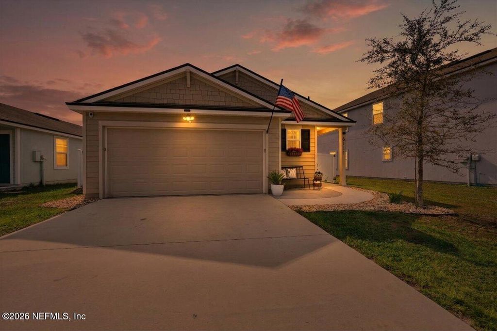 6111 BUCKING BRONCO Drive, Jacksonville, FL 32234