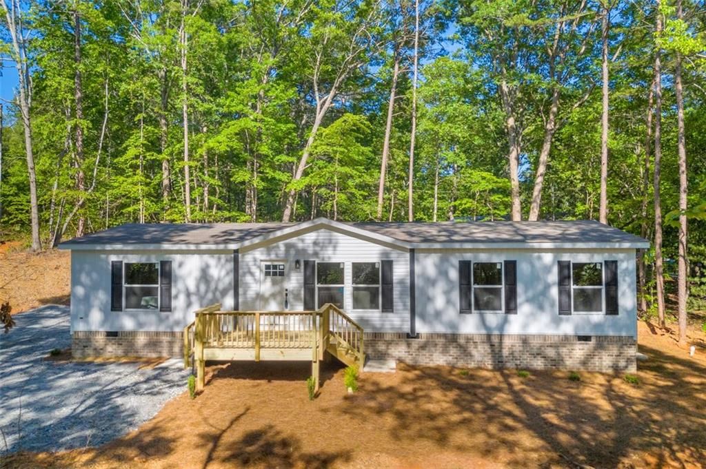 551 Fern Valley Trail NE, Clarkesville, GA 30523