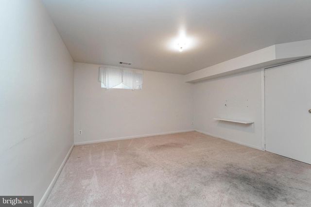 1107 REGINA DR, Baltimore, MD 21227