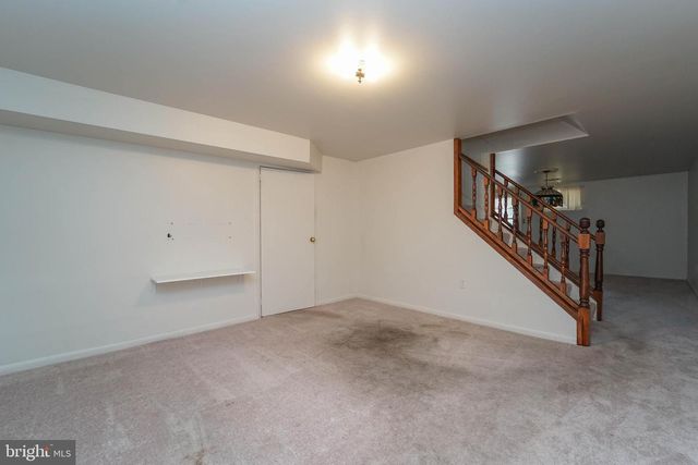 1107 REGINA DR, Baltimore, MD 21227