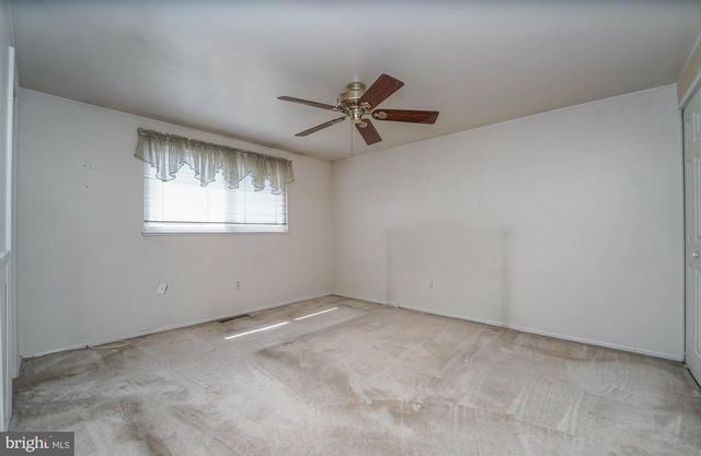 1107 REGINA DR, Baltimore, MD 21227