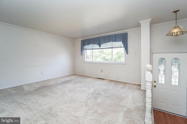 1107 REGINA DR, Baltimore, MD 21227