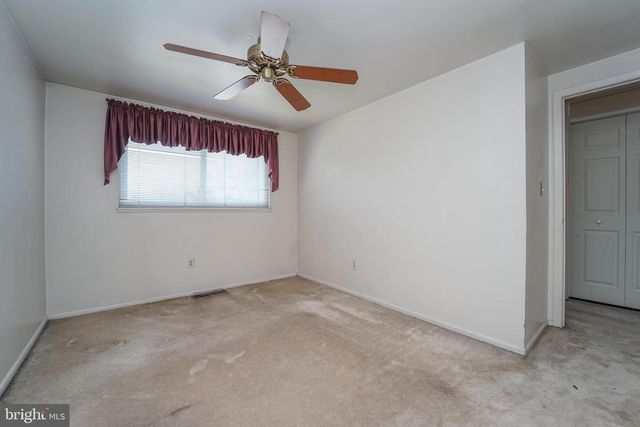 1107 REGINA DR, Baltimore, MD 21227