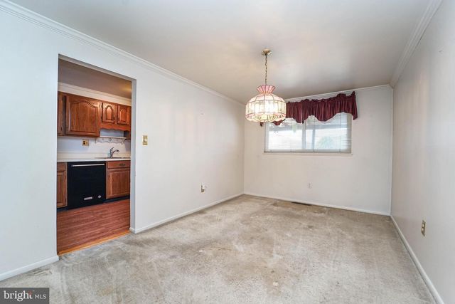 1107 REGINA DR, Baltimore, MD 21227